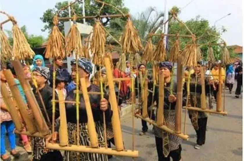 Alat Musik Tradisional Banten